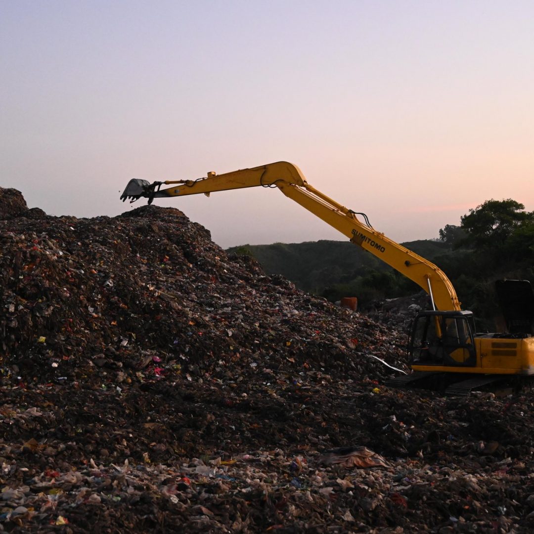 photo-of-backhoe-on-landfill-3230538-min photo-of-backhoe-on-landfill-3230538-min